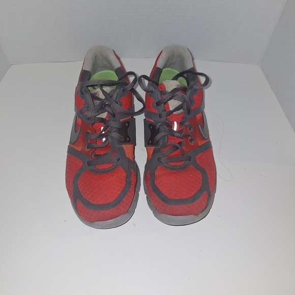 Nike Red and Gray Athletic Shoes - Picture 2 of 9